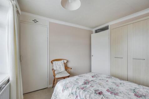 Bedroom 3_2.jpeg