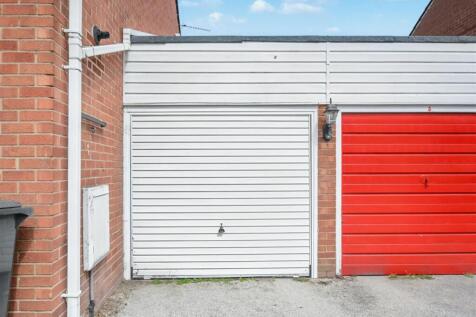 Garage.jpeg