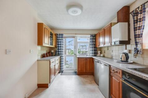 Kitchen_1.jpeg