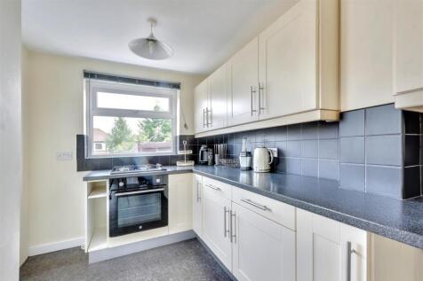 Kitchen_2.jpeg