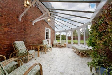 DSC_5940conservatory.jpeg