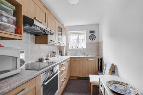 Kitchen_1.jpeg