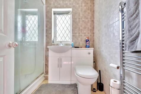 Shower Room.jpeg