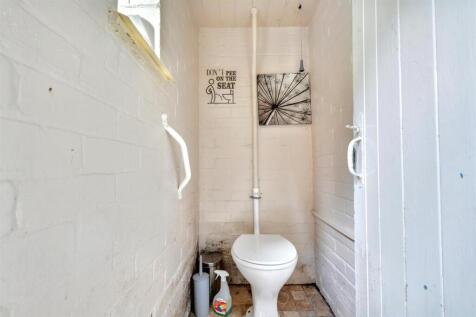WC.jpeg