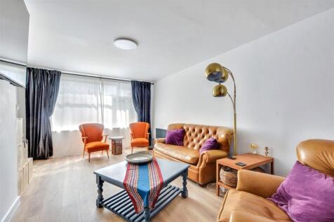 Lounge (2).jpeg