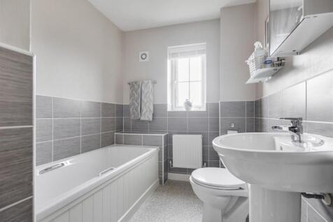 Bathroom.jpeg