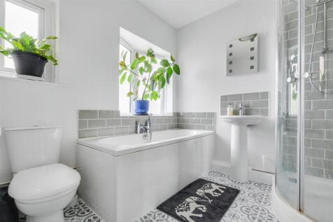 Bathroom.jpeg