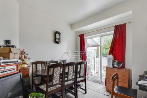 Dining Room_1.jpeg