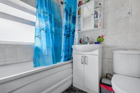 Bathroom.jpeg