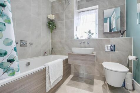 Bathroom.jpeg