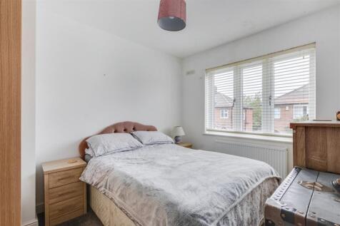 Bedroom 2_1.jpeg