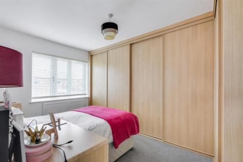Bedroom 1.jpeg