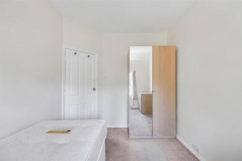Bedroom 2_2.jpeg