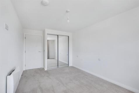 Bedroom_2.jpeg