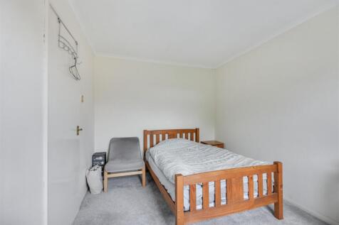 Bedroom 2_2.jpeg