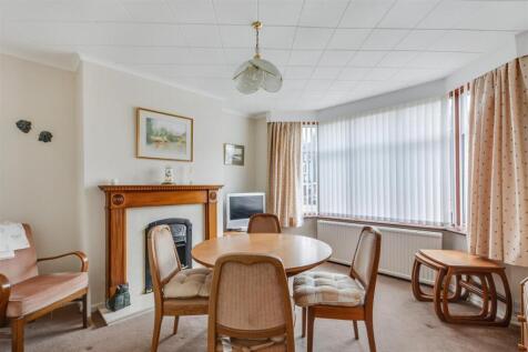 Dining Room.jpeg