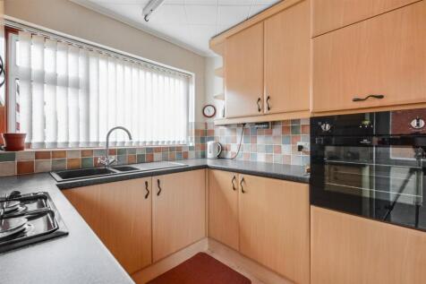 Kitchen_3.jpeg