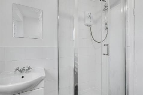 Shower Room 1_1.jpeg