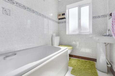 Bathroom.jpeg