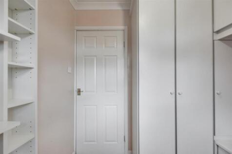 Bedroom 3_2.jpeg