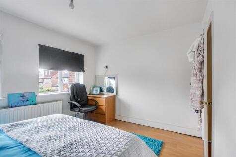 Bedroom 3_2.jpeg