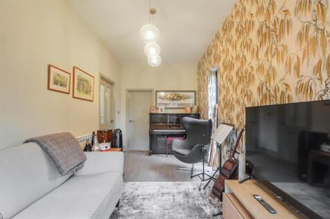 Sitting Room_2.jpeg