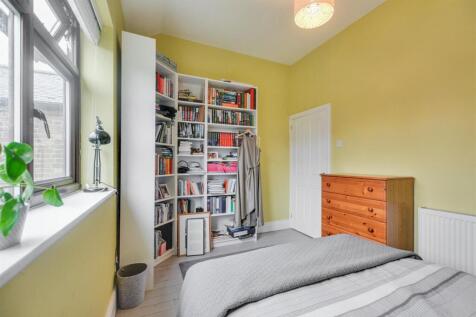 Bedroom 3_2.jpeg