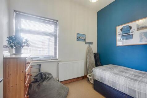 Bedroom 4_1.jpeg