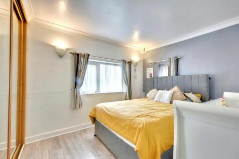 Bedroom One_1.jpeg