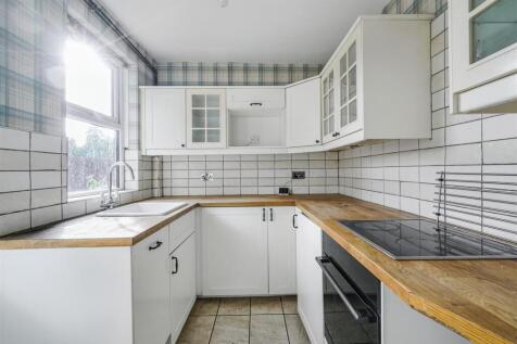 Kitchen 1_1.jpeg