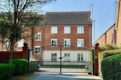 24 Robinson Court 1.jpg