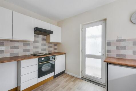 Kitchen_2.jpeg
