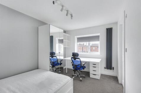 Bedroom 4_1.jpeg