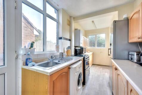 Kitchen (1).jpeg