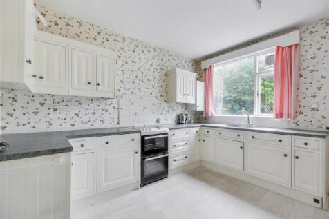 Kitchen_2.jpeg