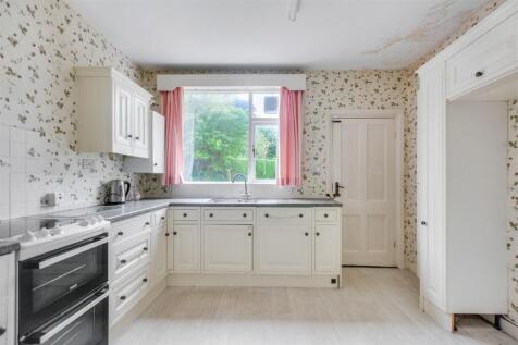 Kitchen_1.jpeg