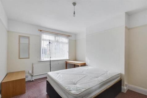 Lounge Bedroom_1.jpeg