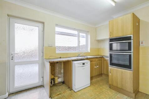 Kitchen_Dinar 1_1.jpeg