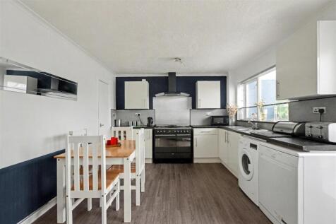 Kitchen Diner_1.jpeg