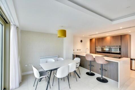 Lounge Dining_1.jpeg