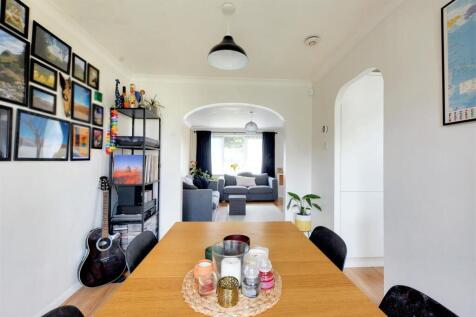 Dining Room_2.jpeg