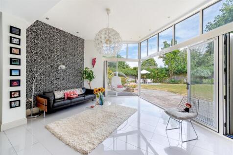 Kitchen/Living/Diner
