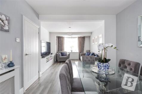 Living/Dining Area
