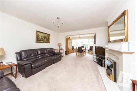 Living/Dining Area
