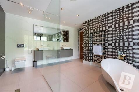 Master En-Suite