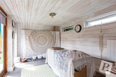 Outbuilding