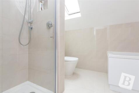 Principal Bathroom