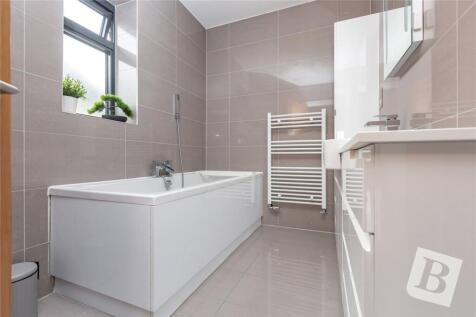 En-Suite 2