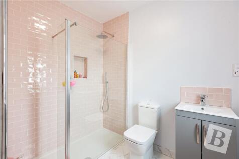 En-Suite 2