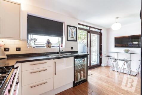 Kitchen/Utility